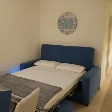 Апартаменты Cristianos Studio, Modern, Spacious, Pool,wifi Арона